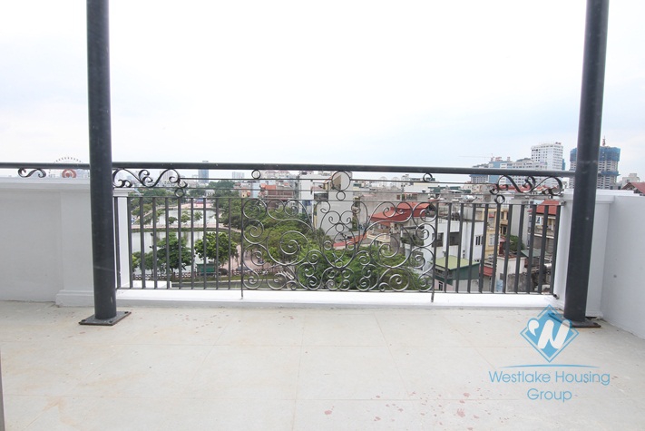 High floor 1 bedroom apartment near Walking street of Westlake, Hanoi.